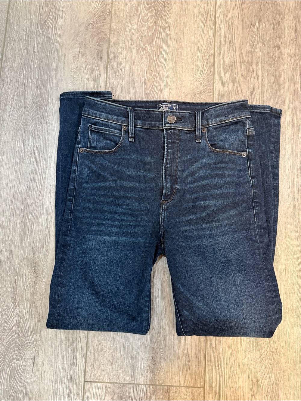 Abercrombie & Fitch Women’s Simone High Rise Super Skinny Jeans 4S